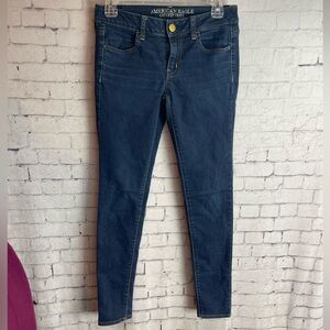 American Eagle outfitters size 2 dark wash jegging